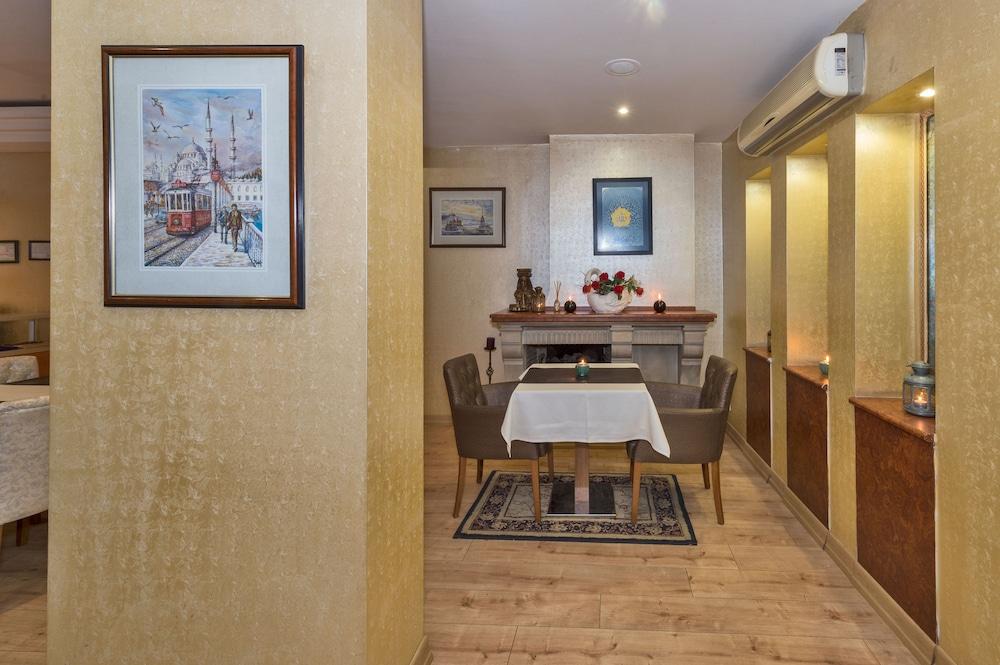 Beyaz Kugu Hotel Istanbul Ngoại thất bức ảnh