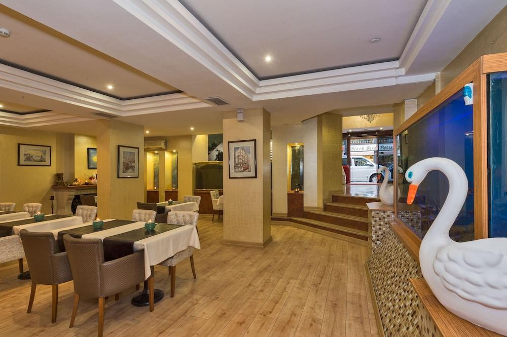 Beyaz Kugu Hotel Istanbul Ngoại thất bức ảnh
